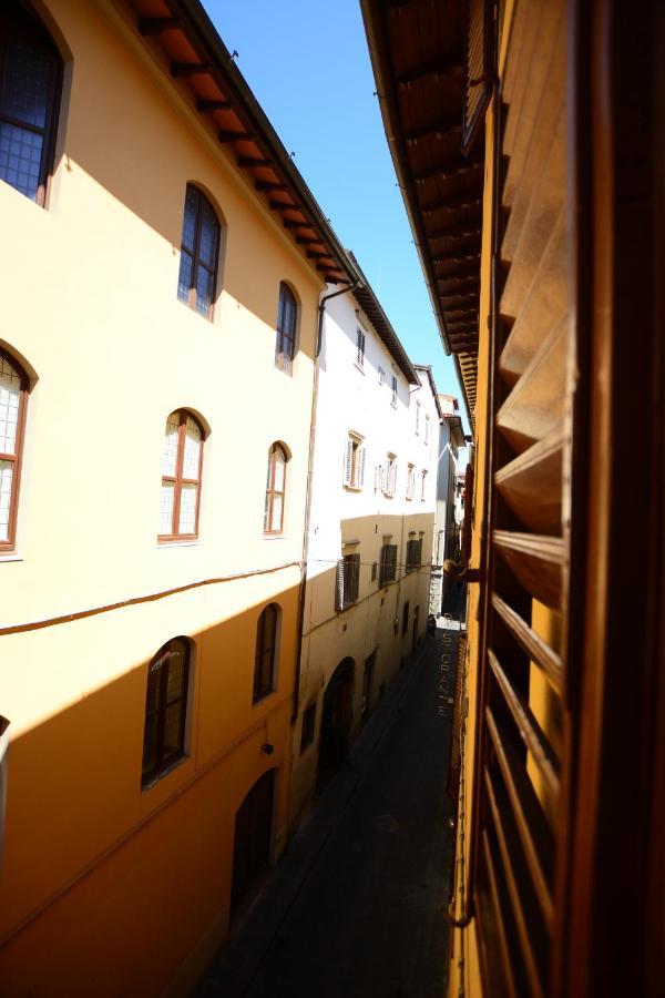 Vicky Apartment Firenze Bagian luar foto