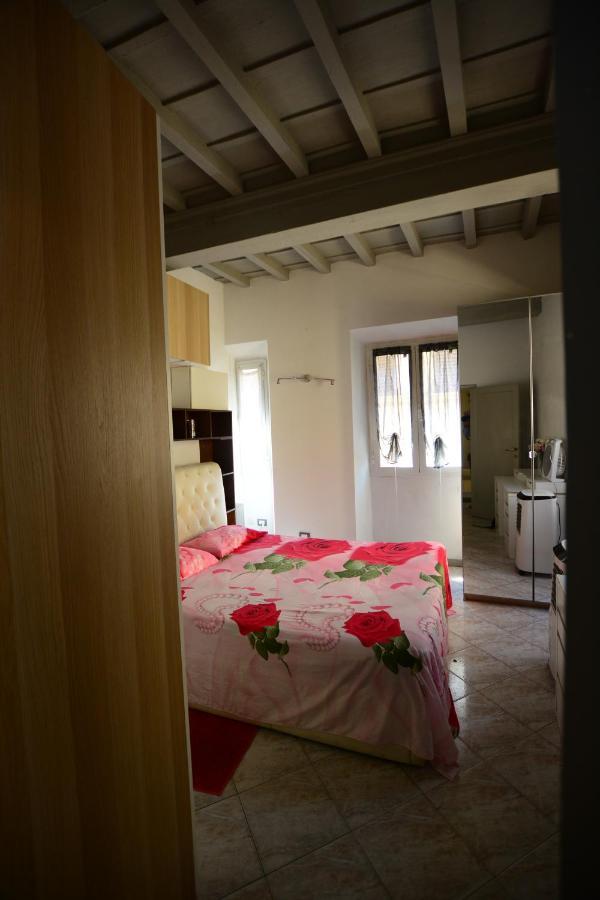 Vicky Apartment Firenze Bagian luar foto